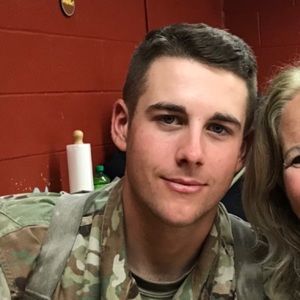 Meet your Posher, Hunter